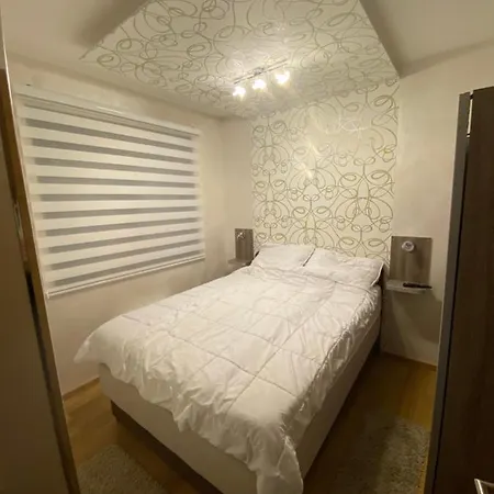 S 11
